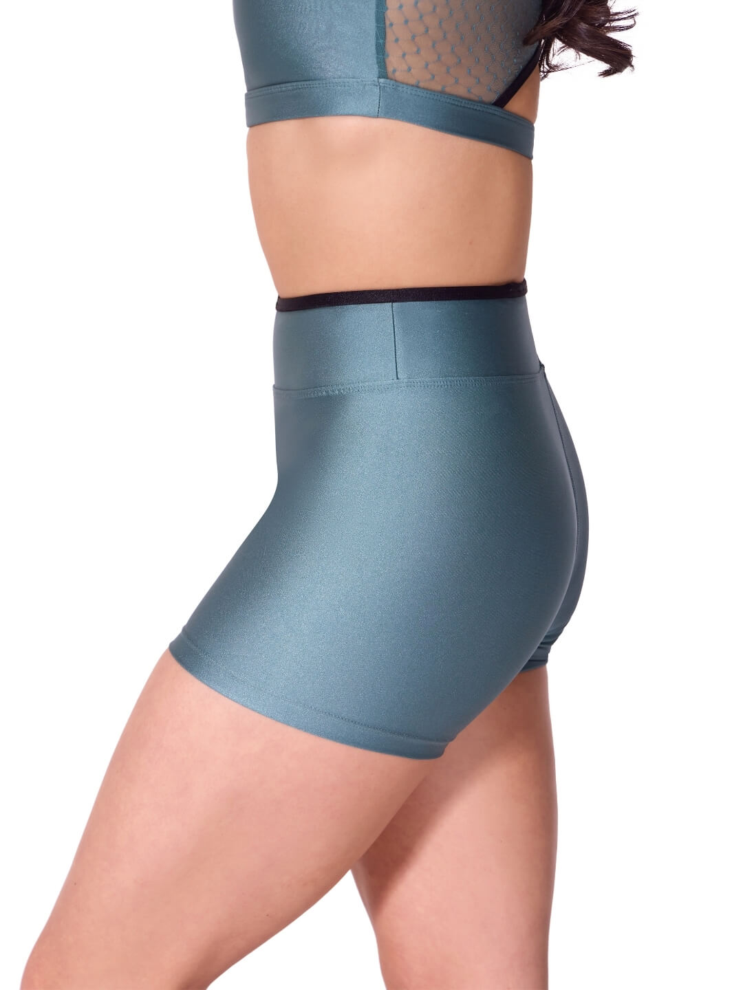 Enchanted Contrast Vivid Short